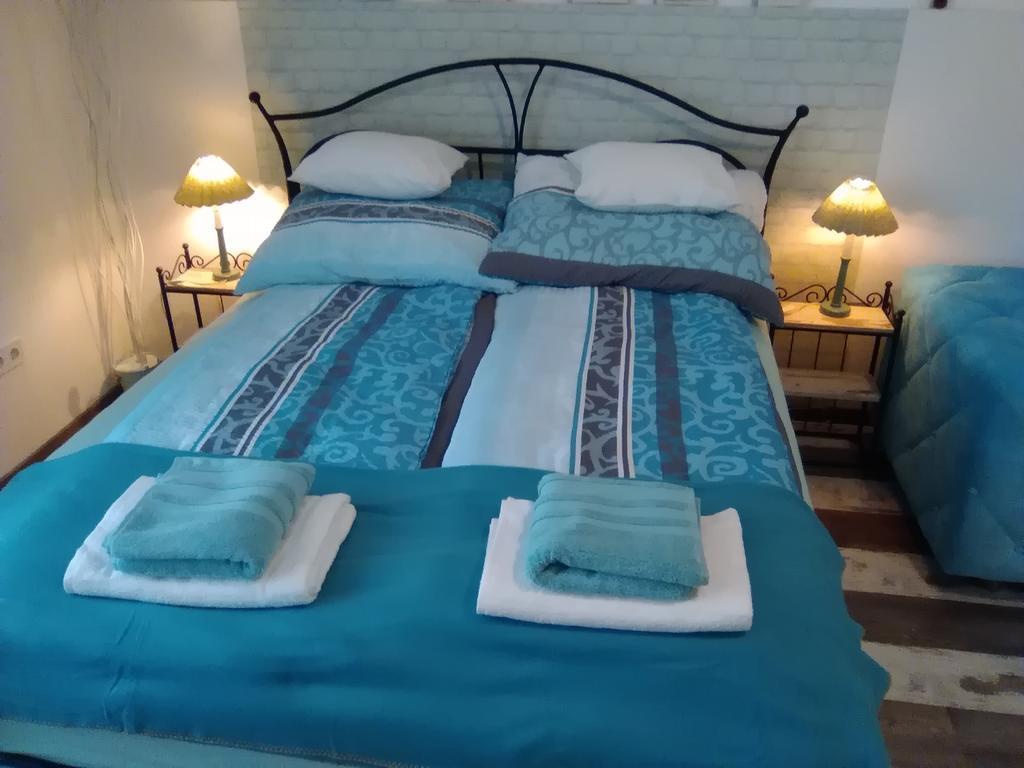 Apartment Fatmaguel Будапеща Екстериор снимка