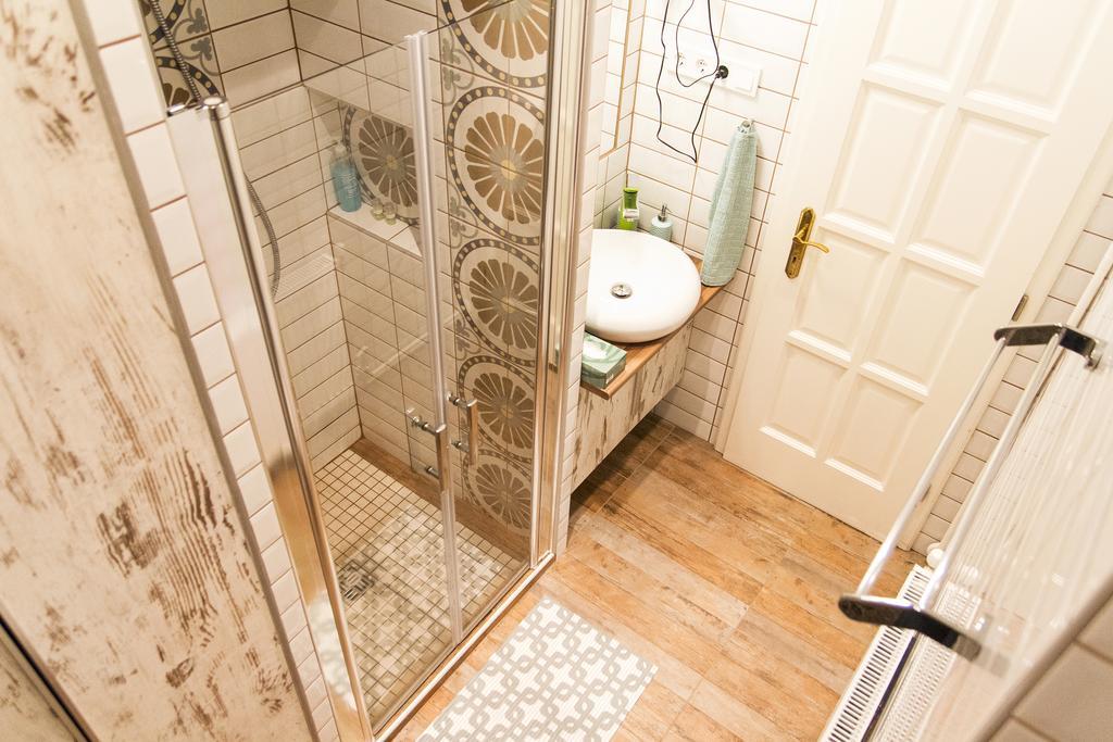 Apartment Fatmaguel Будапеща Екстериор снимка